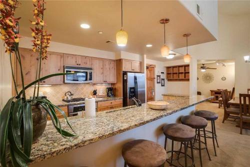 4304 Aspen Lodge, Trappeur's Crossing