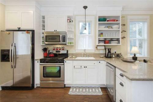 Fish And Ships Two-bedroom Home