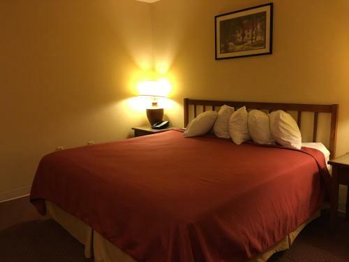 Hotel Norwood Inn And Suites Chaska