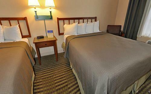 Hotel Norwood Inn And Suites Chaska