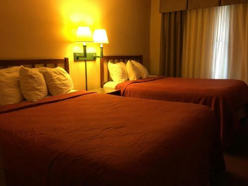 Hotel Norwood Inn And Suites Chaska