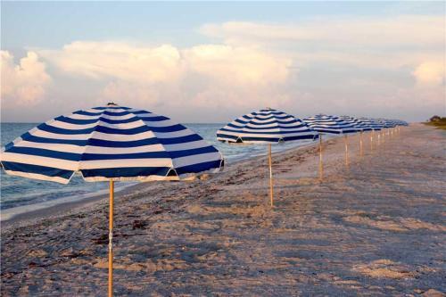 Apartamento East Gulf Condo #442