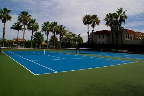 Apartamento East Gulf Condo #442