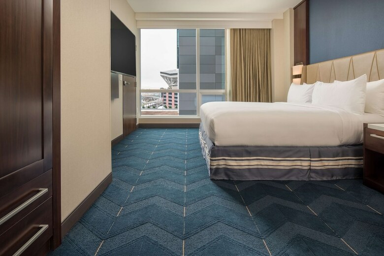 Hotel Embassy Suites By Hilton Seattle Downtown Pioneer Square