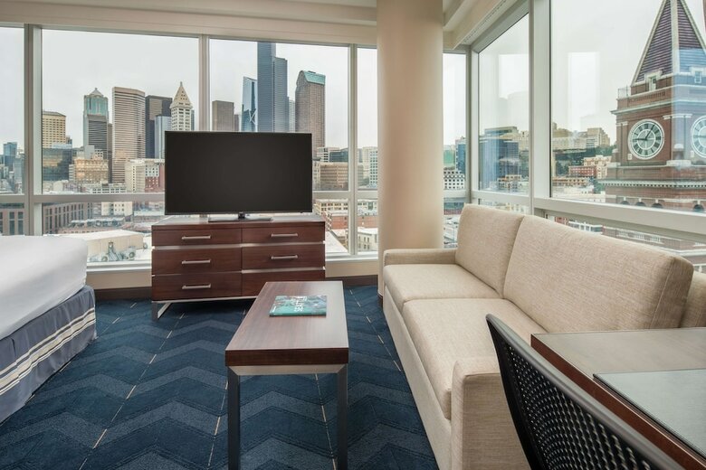 Hotel Embassy Suites By Hilton Seattle Downtown Pioneer Square