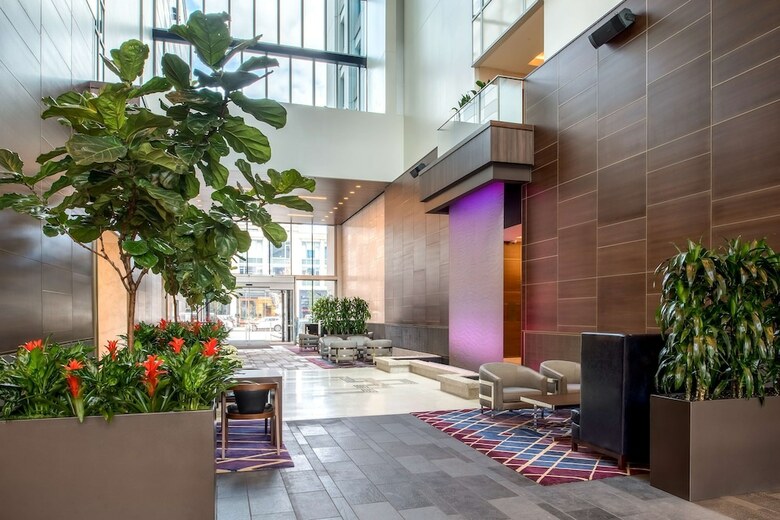 Hotel Embassy Suites By Hilton Seattle Downtown Pioneer Square