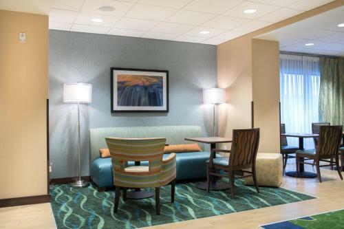 Hotel Hampton Inn & Suites Big Rapids, Mi