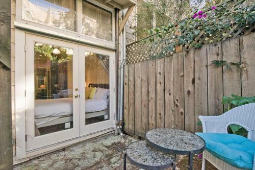 Affordable Apartment - Near Downtown And Marina