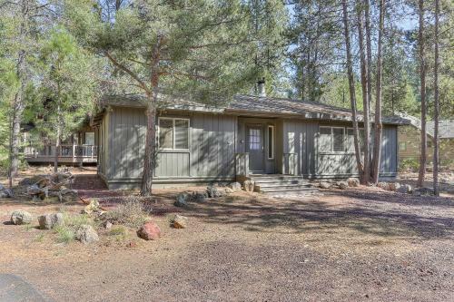 7 Grizzly-ac-hot Tub-2br/2ba