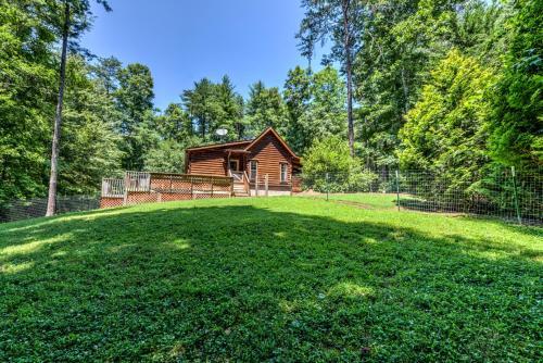 Hidden Pond Cabin