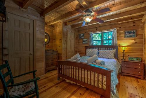 Hidden Pond Cabin