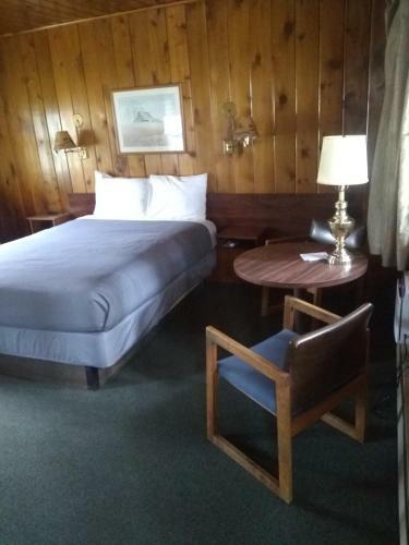 Kootenai Valley Motel