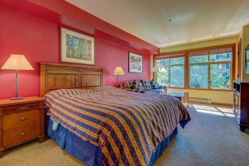 Powderhorn Lodge 209