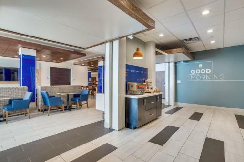 Hotel Holiday Inn Express & Suites - Denton South
