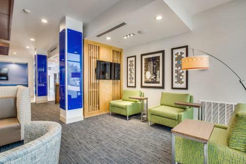Hotel Holiday Inn Express & Suites - Denton South