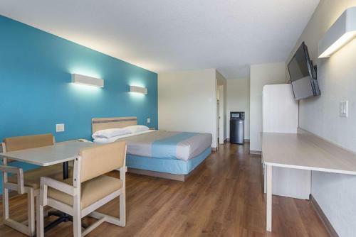Hotel Motel 6 Brownsville Bells