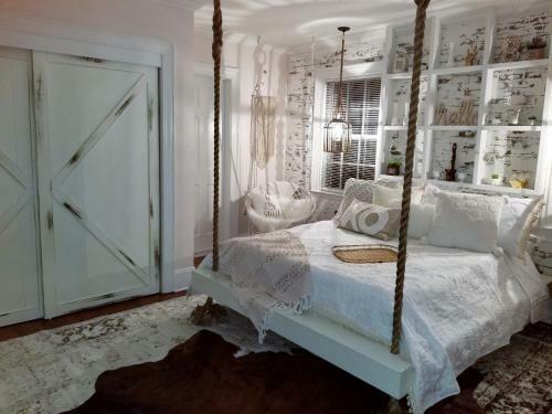 Woodland Retreat - Wanderlust