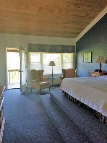Posada High Meadows Inn