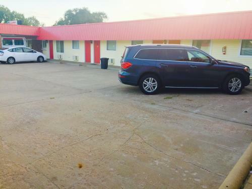Rock City Motel