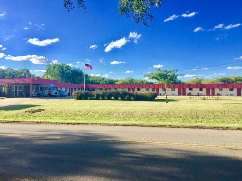 Rock City Motel