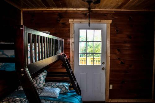 Lake View Cabin