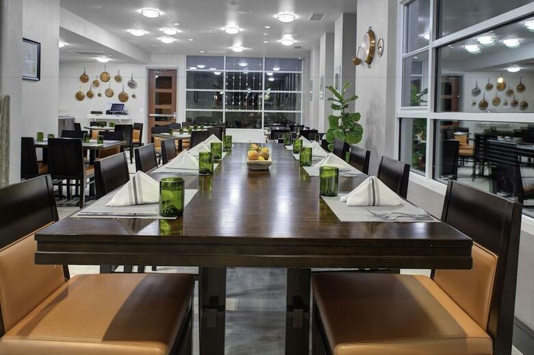 Hotel Holiday Inn Windsor - Wine Country