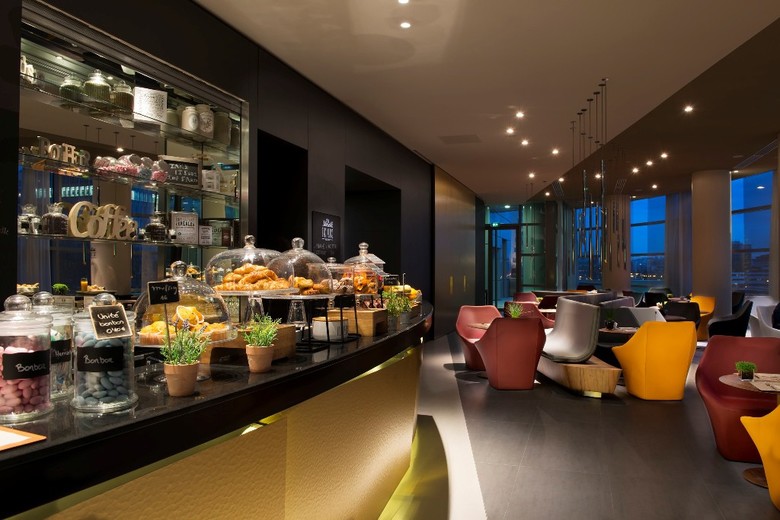 Hotel Meli� Paris La Defense