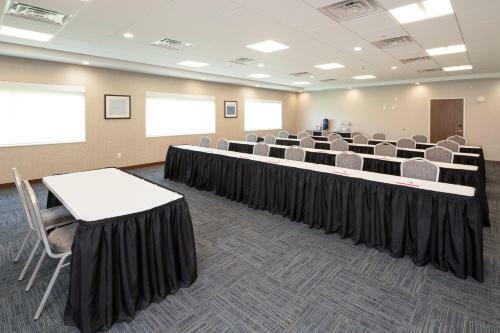 Hotel Holiday Inn Express & Suites - Portage