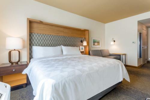 Hotel Holiday Inn & Suites Cedar Falls-waterloo Event Ctr
