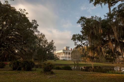 Greenwood Plantation B&B Inn