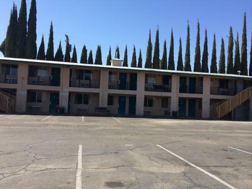 Townhouse Motel