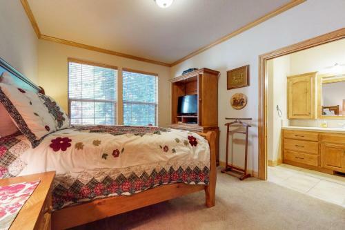 New England Cottage