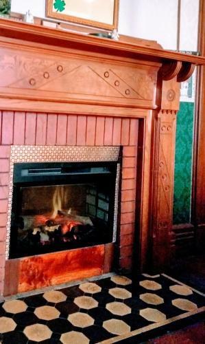 Shamrock Thistle & Crown B&B