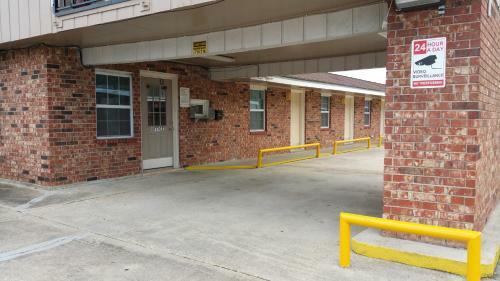 Motel Economy Inn