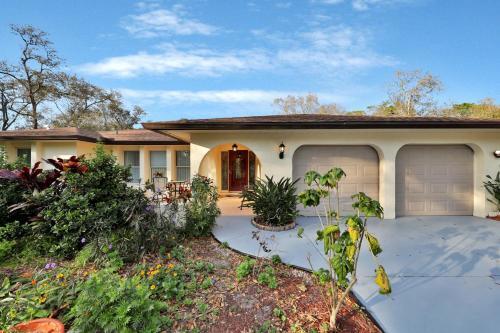 Oak Grove Oasis