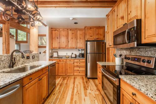 Fox Hollow Home