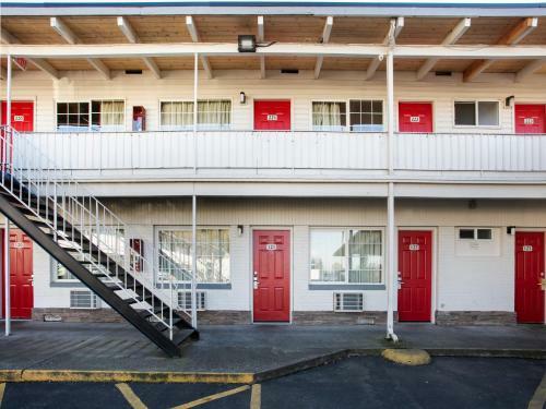 Motel Oyo Hotel Kalama