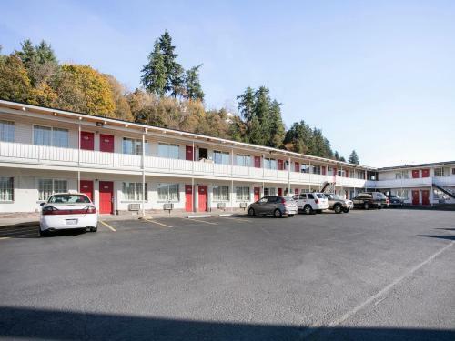 Motel Oyo Hotel Kalama