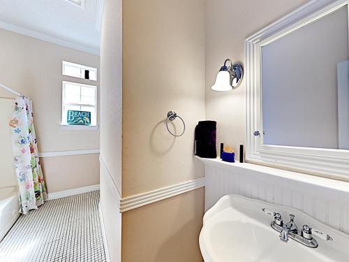 Family-friendly South Padre Home