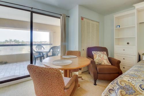 Marina Retreat