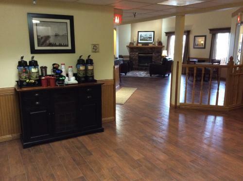 Hotel Country Inn Two Harbors