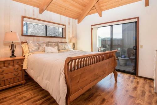 Cove Overlook Home