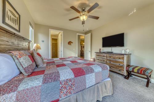Red Rock Ranch Retreat: Paradise Village #10