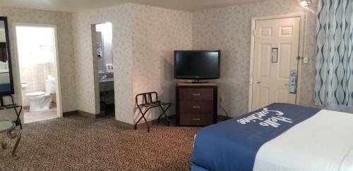 Hotel Days Inn & Suites By Wyndham Trinidad