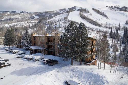 Storm Meadows Club B Condominiums - Cb115