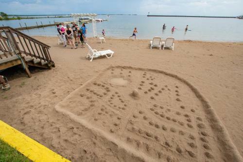 Hotel Tawas Bay Beach Resort