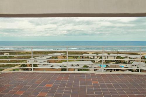 Apartamento Penthouse At Sunchase IV Condo