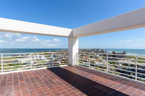 Apartamento Penthouse At Sunchase IV Condo