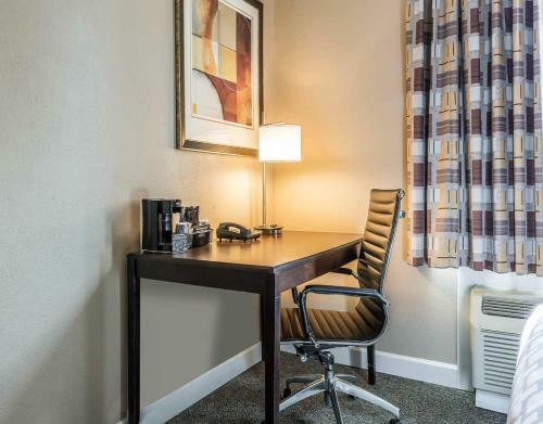 Hotel Clarion Inn Belle Vernon