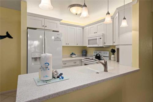 Apartamento East Gulf Condo #1041